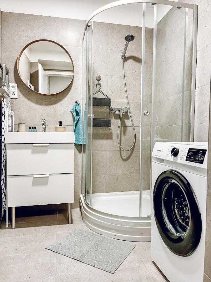 T32 Central Modern Suites Budapeşte Dış mekan fotoğraf