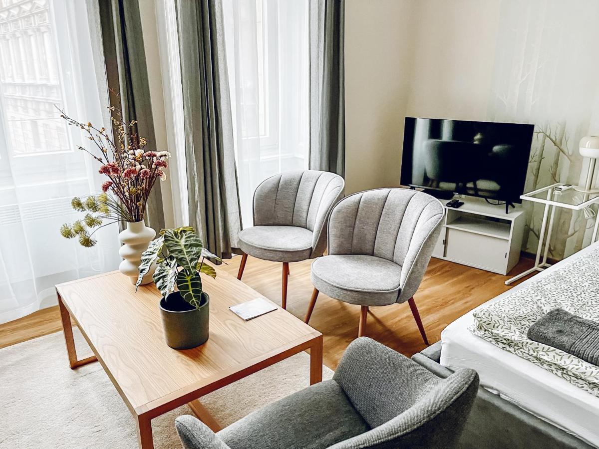 T32 Central Modern Suites Budapeşte Dış mekan fotoğraf