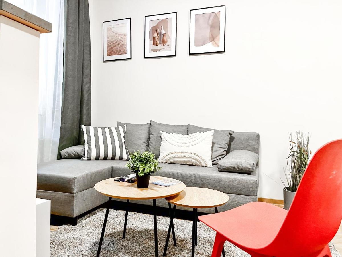 T32 Central Modern Suites Budapeşte Dış mekan fotoğraf