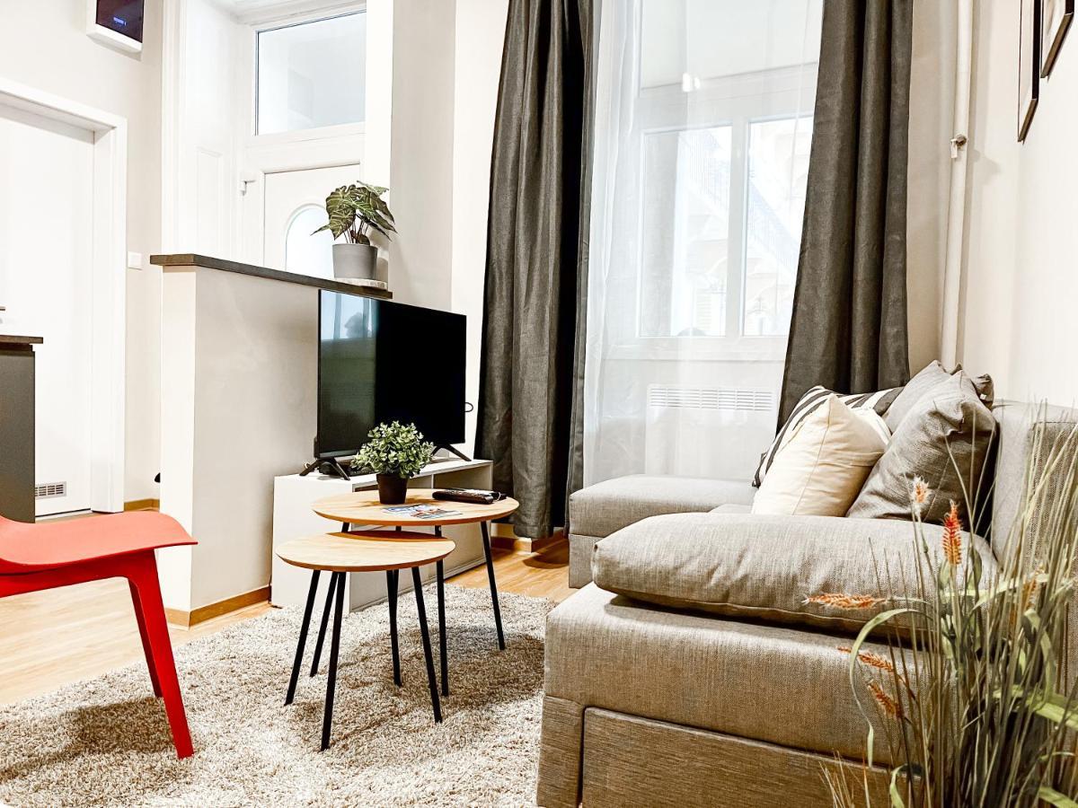 T32 Central Modern Suites Budapeşte Dış mekan fotoğraf